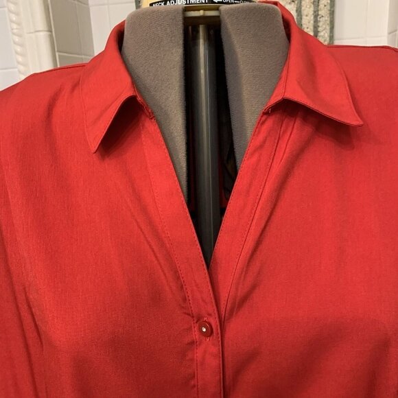 EST 1946. Size 26/28W. Seriously Gorgeous Rhinestone Button Down Shirt. B43 - Picture 2 of 8